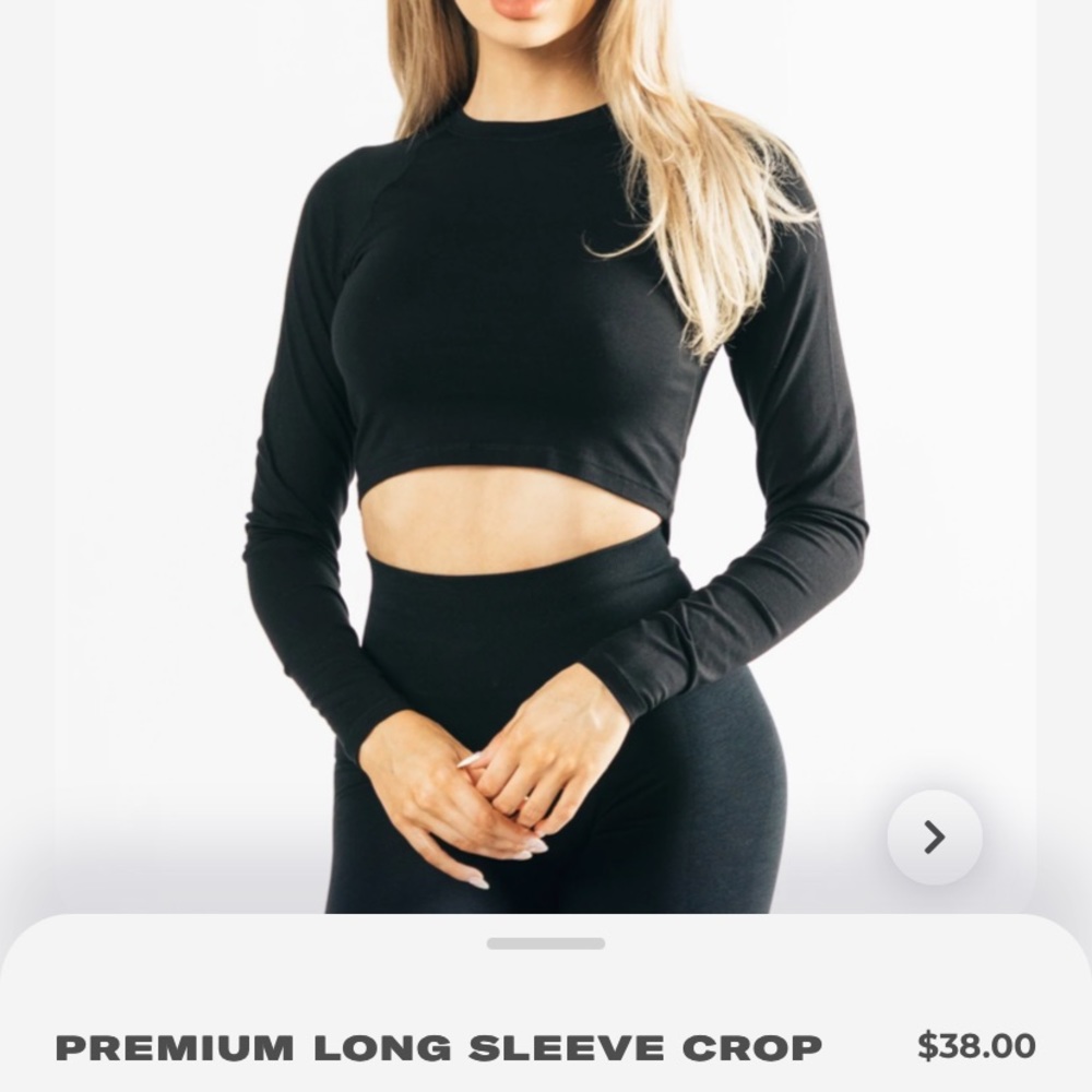 ‼️SOLD ‼️Alphalete long sleeve crop